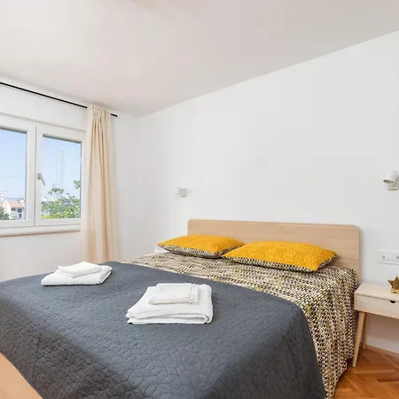 Sunny Apartment